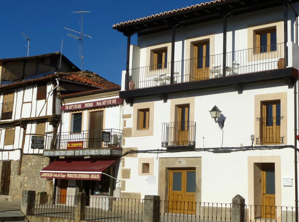 Apartamentos Rurales Entre Fuentes クアコス・デ・ユステ エクステリア 写真